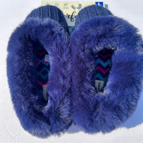 Dearfoams - Women's Hannah Festive Knit Clogs - Size L (9-10) - Picture 2 of 4